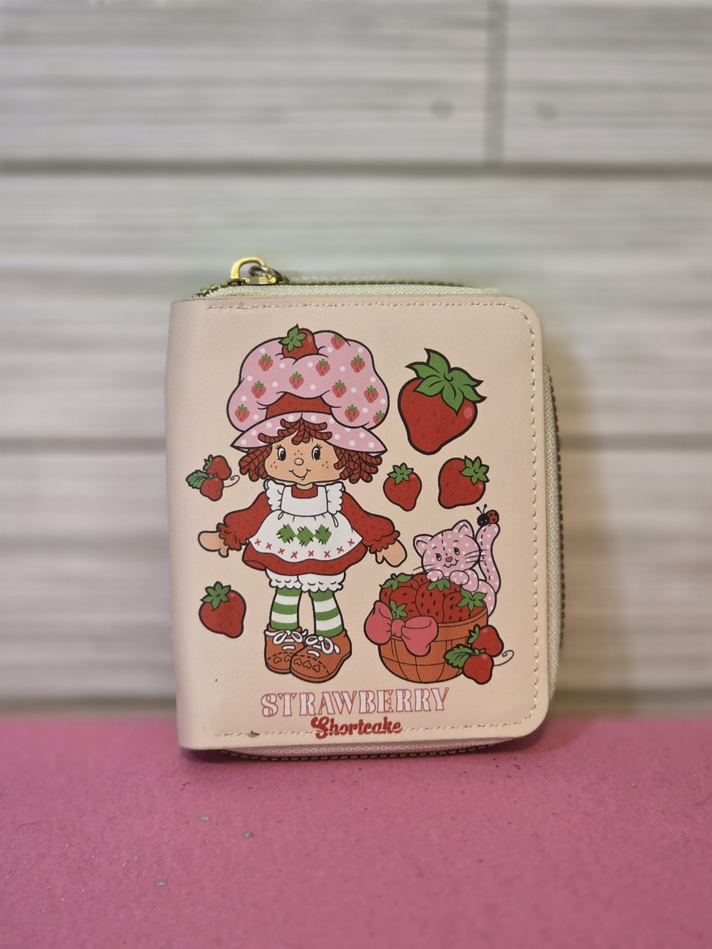 Strawberry Shortcake Pink Zip-Around Wallet Animation Character